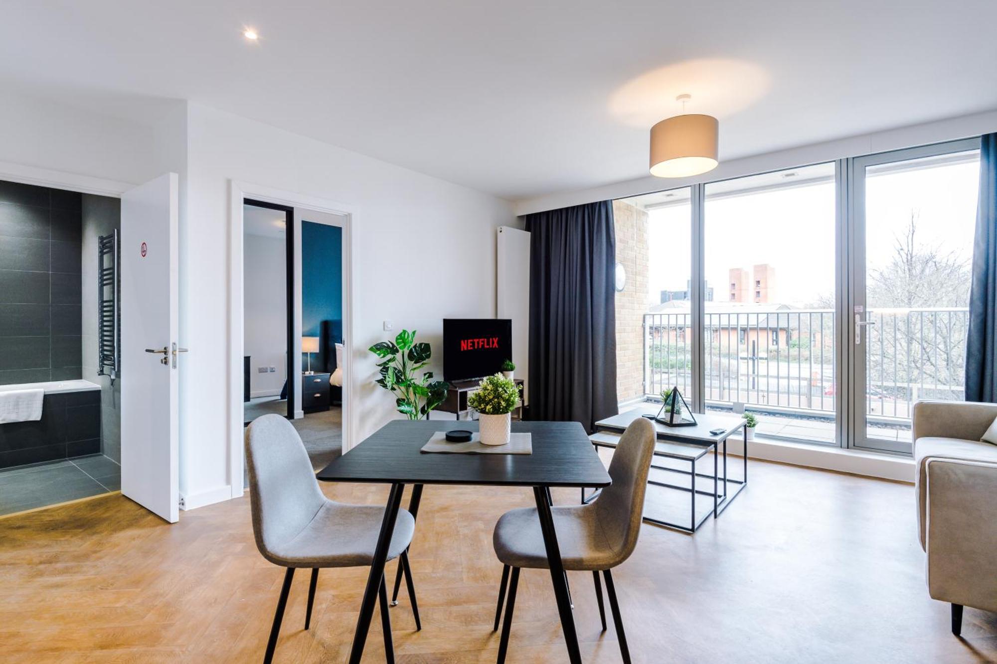 Hilltop Serviced Apartments - Ancoats Manchester Bagian luar foto